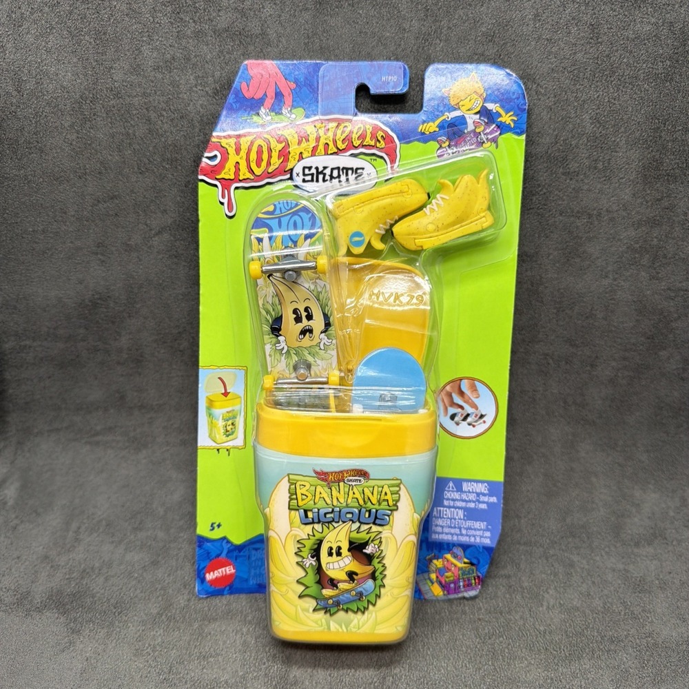 Hot Wheels Skate Banana Licious Complete 2 Decks Fingerboards And Shoes